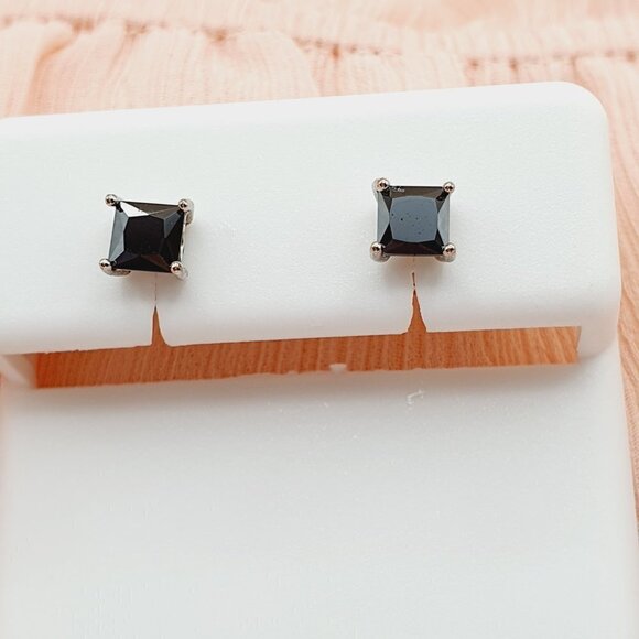 4MM S925 Sterling Silver CZ Stud Earrings for Women/Girl, US19251020 - Picture 10 of 14